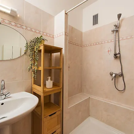 דירה Colonel Hebert Deux Pieces Climatise