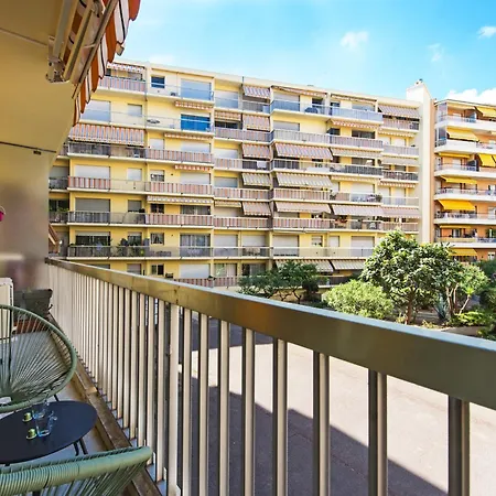 Colonel Hebert Deux Pieces Climatise * 멍똥