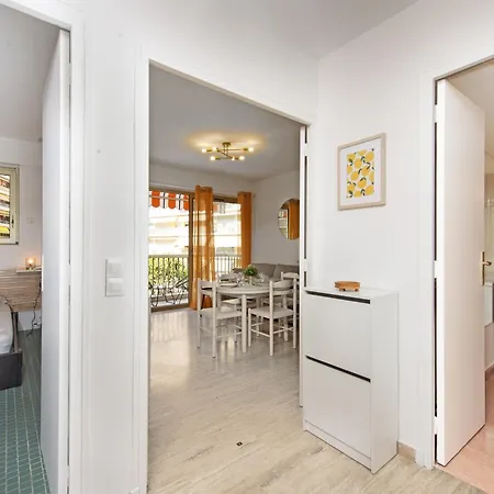 Colonel Hebert Deux Pieces Climatise *